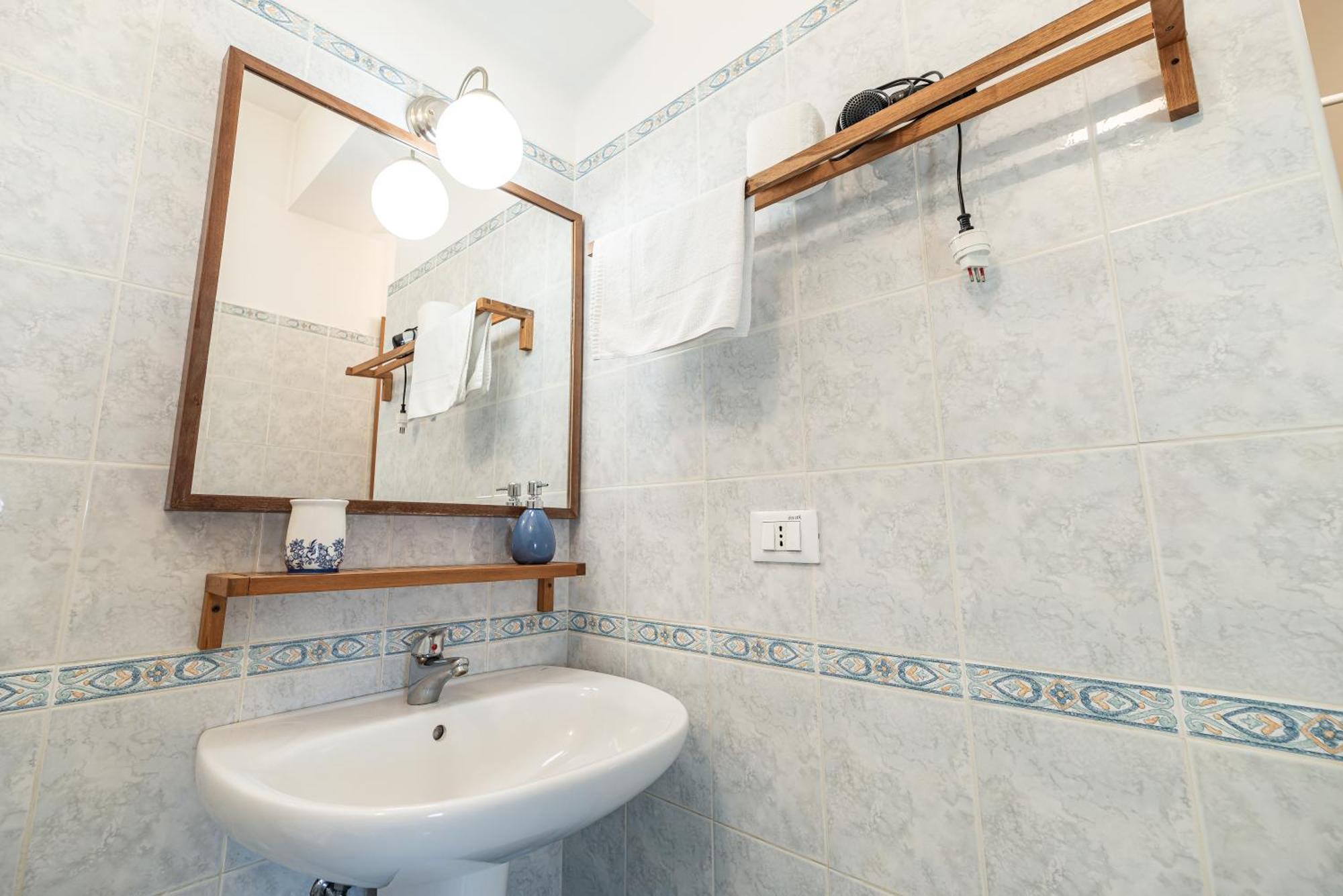 Domus Musia Apartamento Milazzo Exterior foto