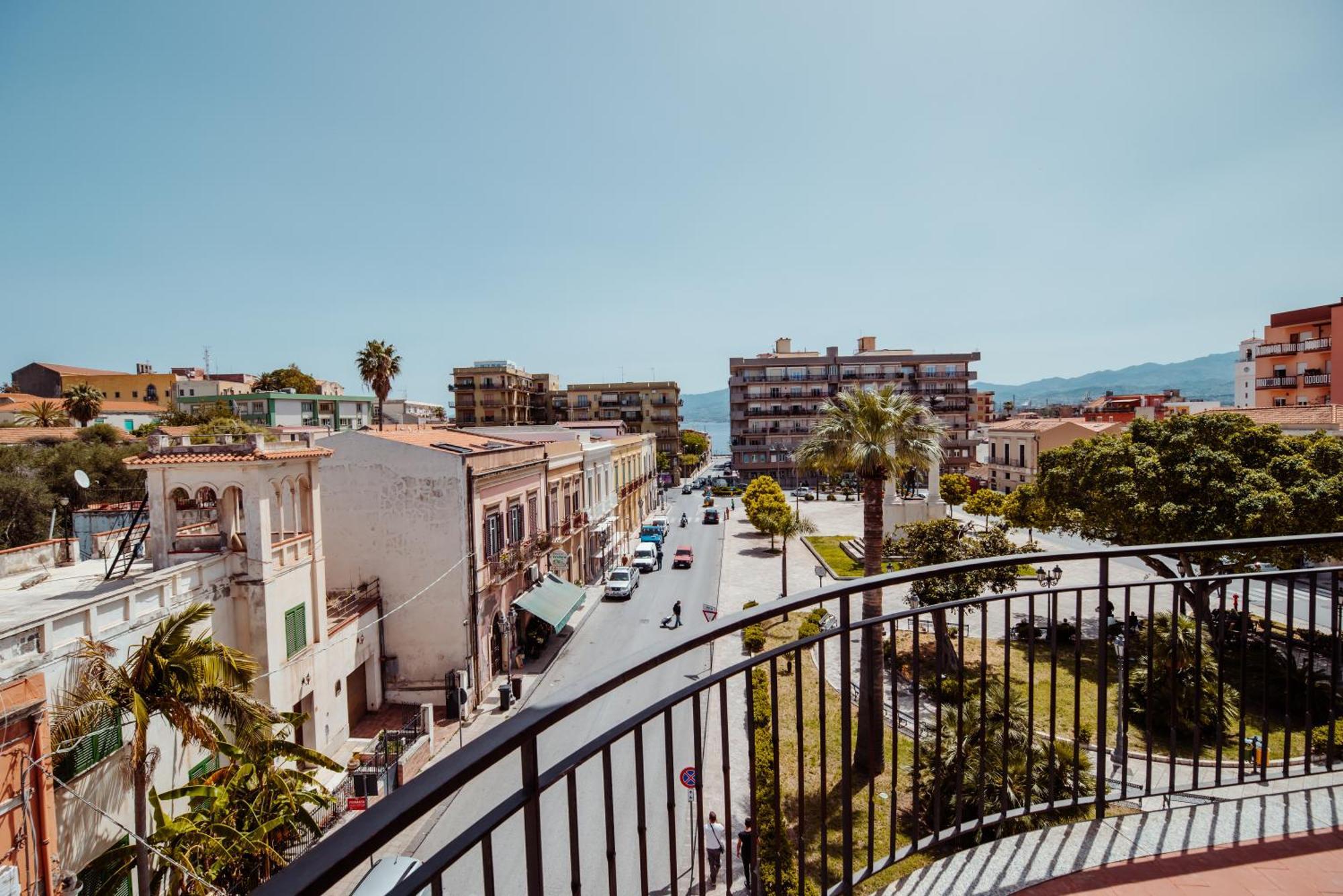 Domus Musia Apartamento Milazzo Exterior foto